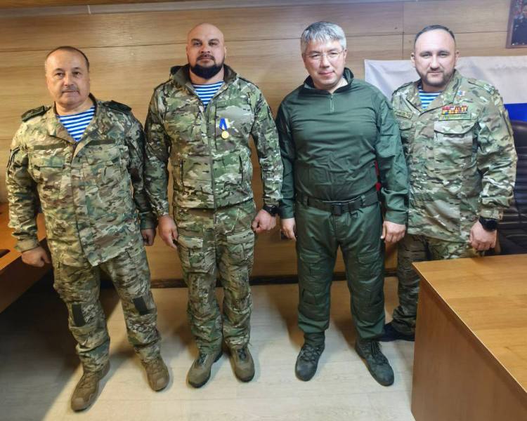 фото: телеграм-канал Алексея Цыденова