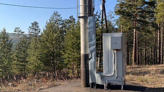 Двое подростков за 11 тысяч рублей повредили сотовую вышку в Улан-Удэ Двое подростков за 11 тысяч рублей повредили сотовую вышку в Улан-Удэ