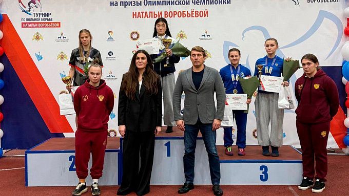 Спортсменка из Бурятии завоевала золото всероссийского турнира по вольной борьбе Спортсменка из Бурятии завоевала золото всероссийского турнира по вольной борьбе