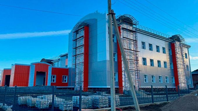 В районе Бурятии возводят новое здание поликлиники В районе Бурятии возводят новое здание поликлиники